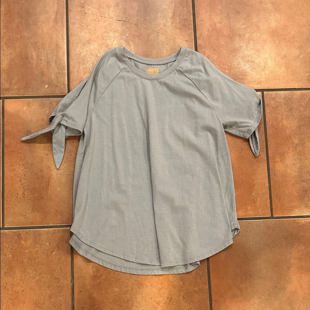 Harper Canyon Green Tie Front Asymmetrical T-Shirt